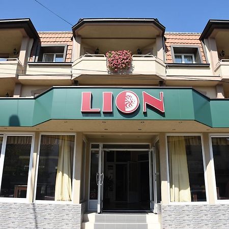 Garni Hotel Lion Jagodina Dış mekan fotoğraf