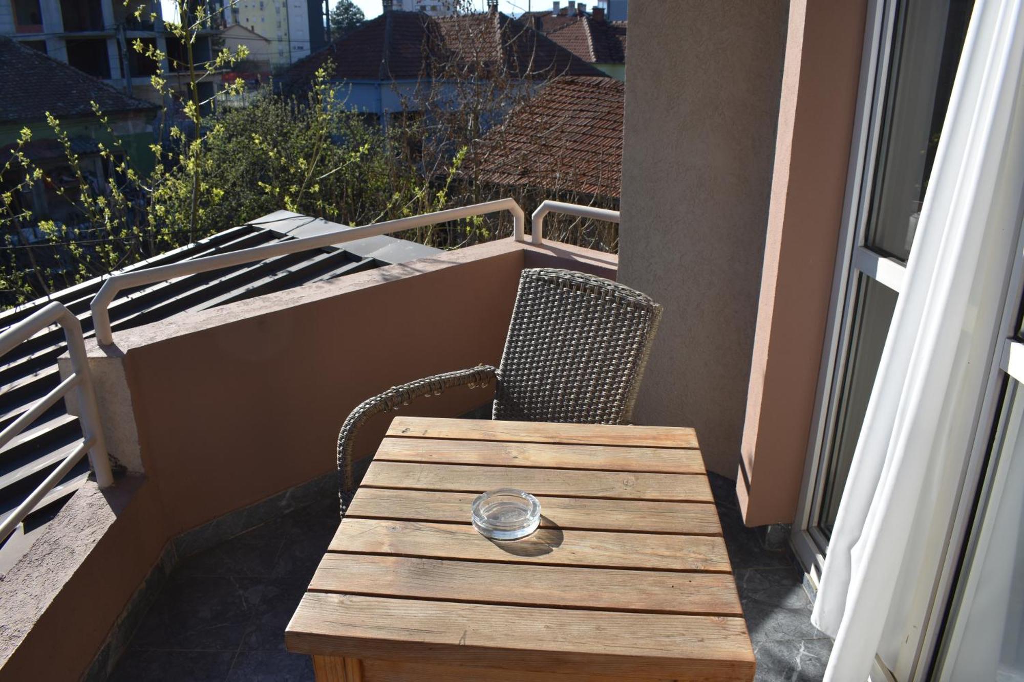 Garni Hotel Lion Jagodina Dış mekan fotoğraf