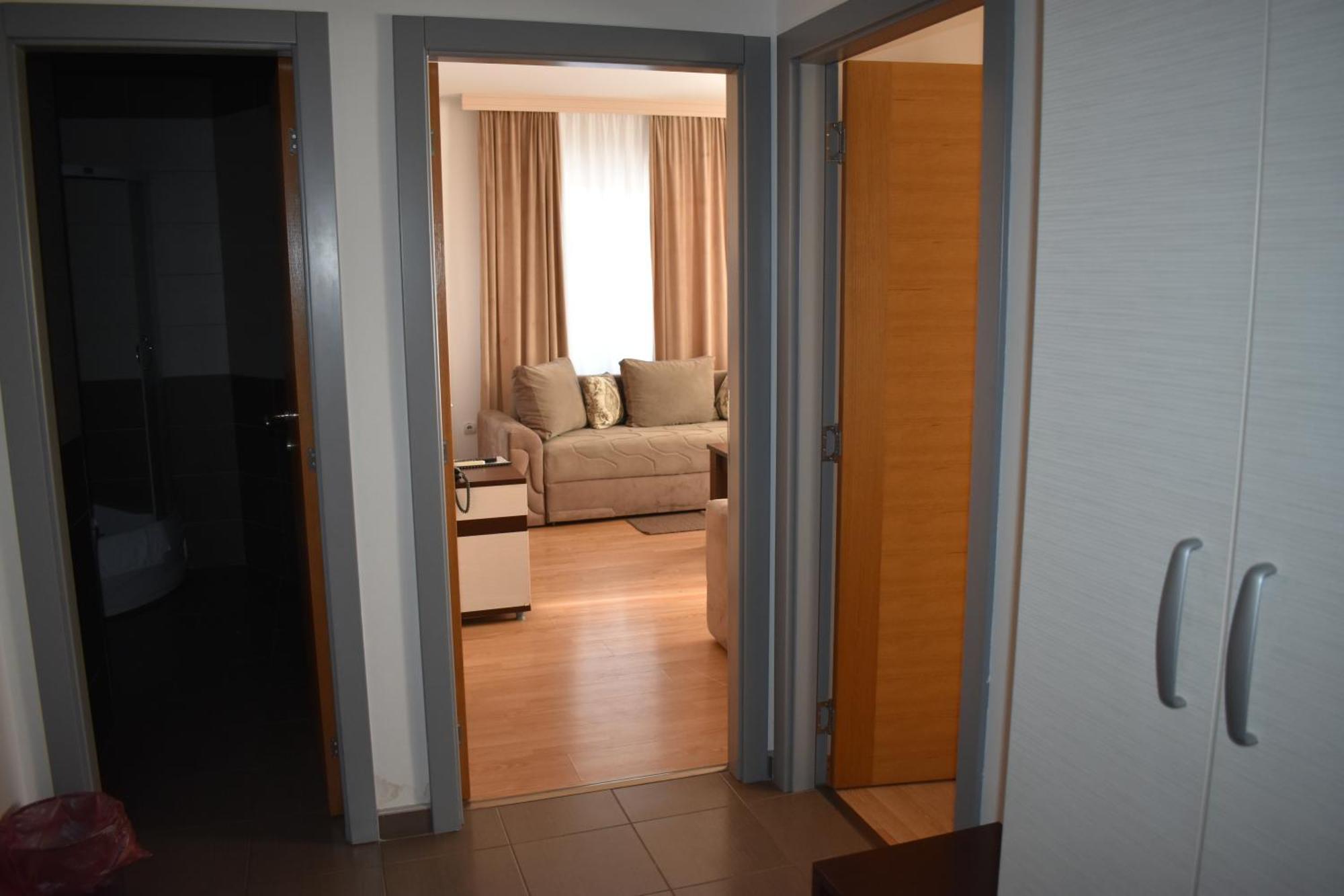 Garni Hotel Lion Jagodina Dış mekan fotoğraf