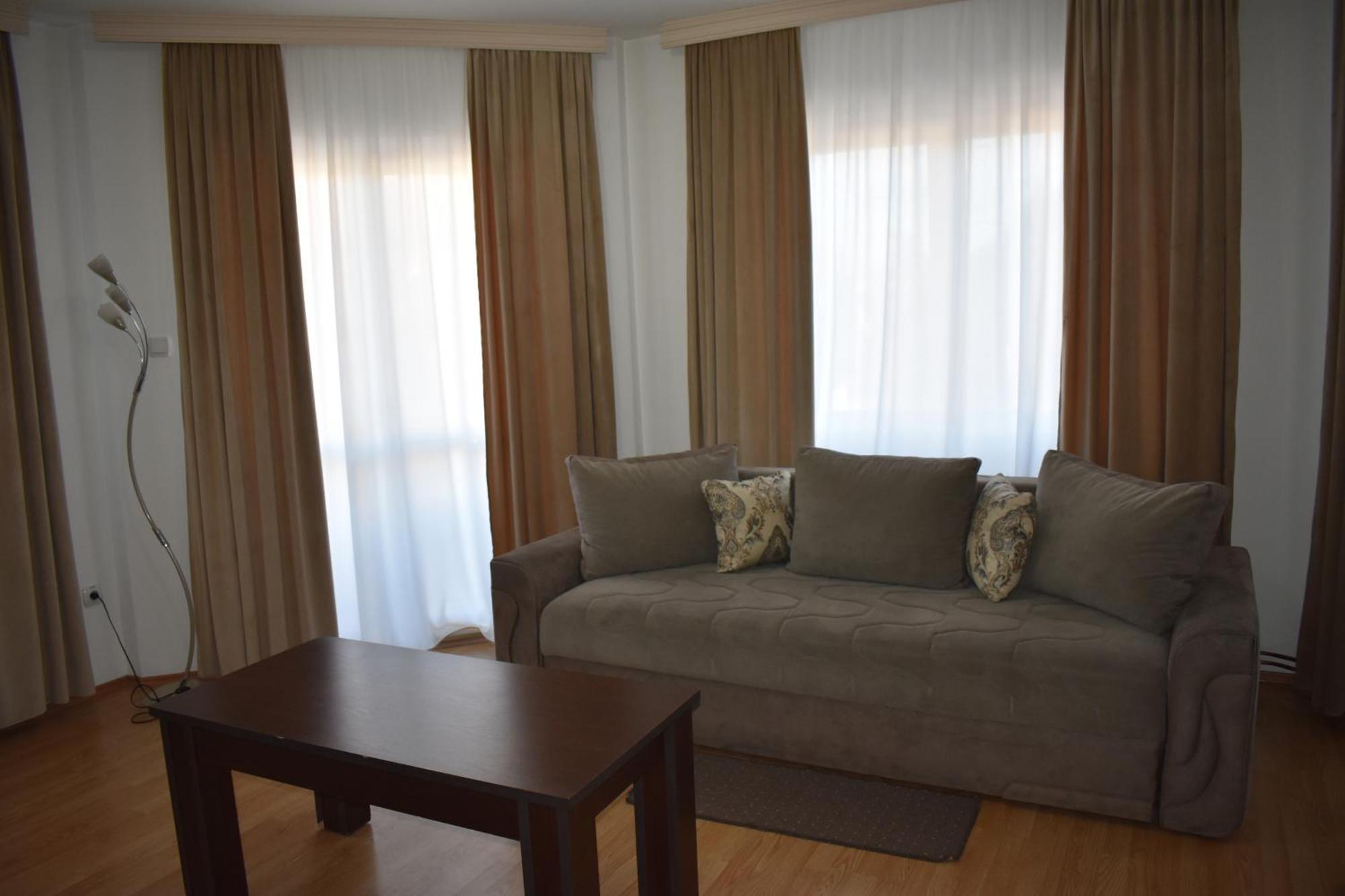 Garni Hotel Lion Jagodina Dış mekan fotoğraf